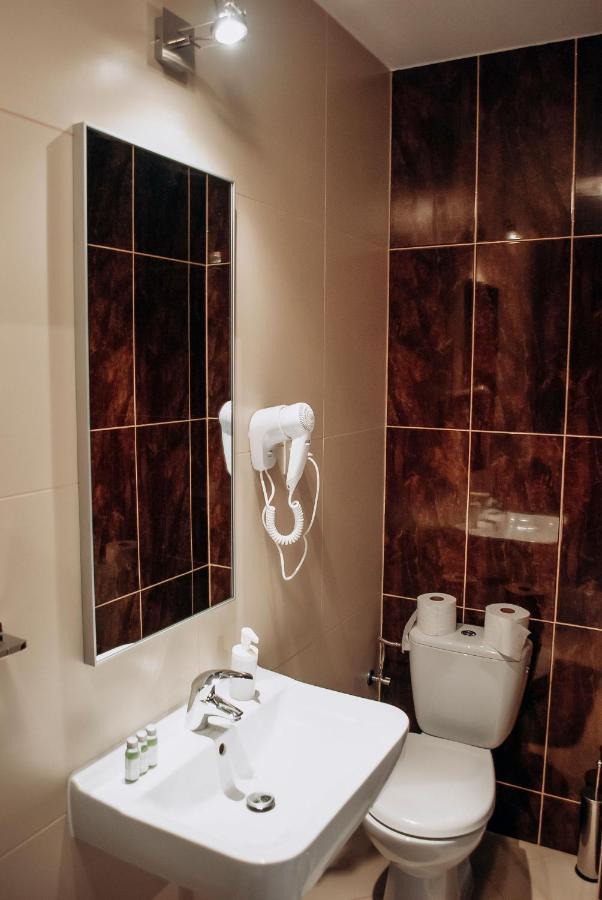 Redwood Hostel Люблін Екстер'єр фото
